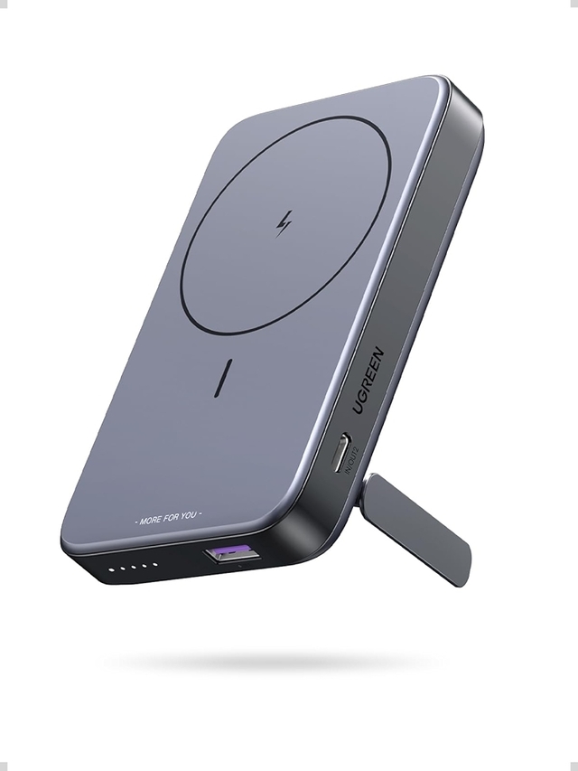 UGREEN Foldable Kickstand Magnetic Battery 10000mAh MagGo
