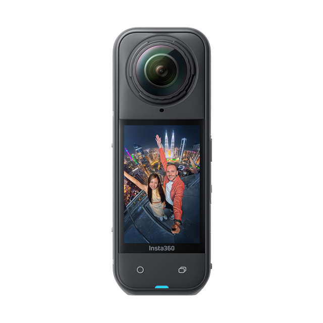 Insta360 X5 Essential Bundle
